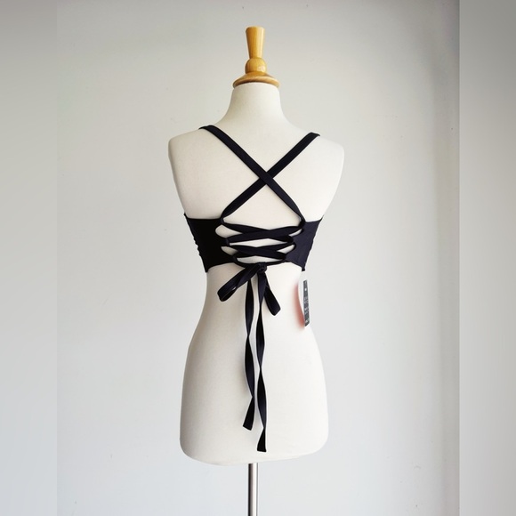 NWT WILD ISLES Black Cross Back Bikini Top Size 1 (30-36 D, 30-32 DD, and 30F) - Picture 5 of 12